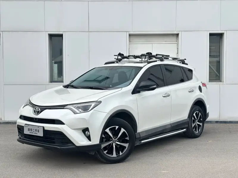 Used Toyota RAV4 Rongfang 2016 2.0L CVT two-wheel drive fashion version National V