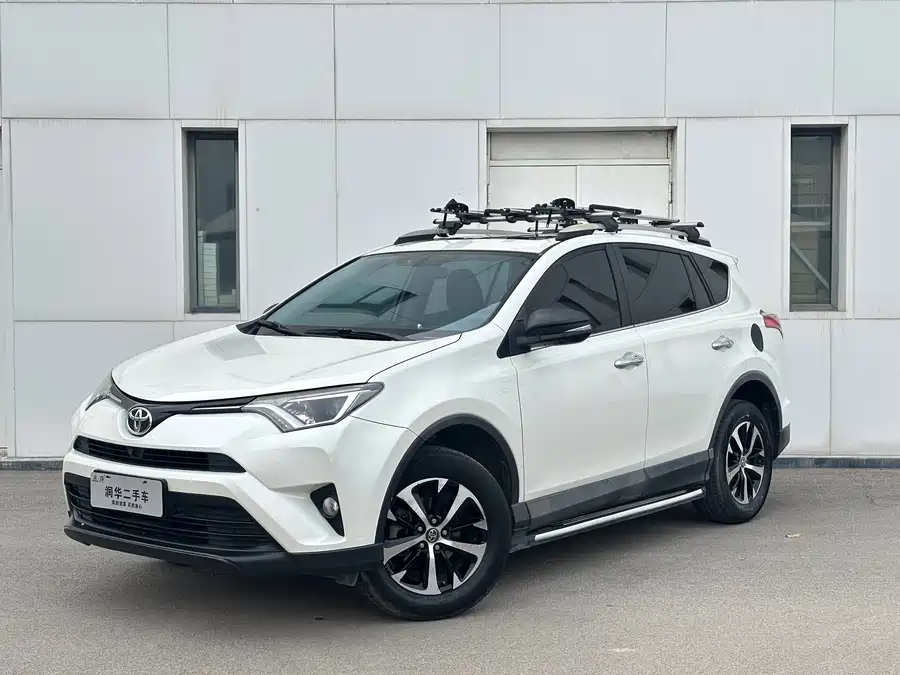 900x675_0_q87_c42_autohomecar__ChxpVmm7Sz-ARtolAAjMF9NoT-s677.jpg.webp Used Toyota RAV4 Rongfang 2016 2.0L CVT two-wheel drive fashion version National V