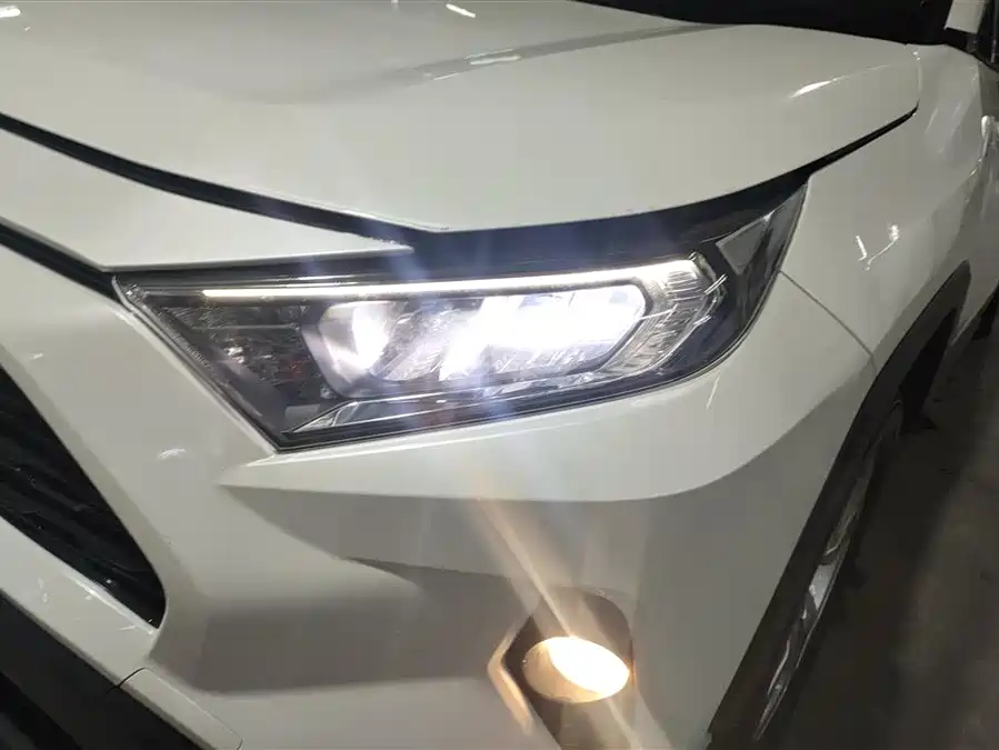 Used Toyota RAV4 Rongfang 2020 2.0L CVT two-wheel drive fashion PLUS version