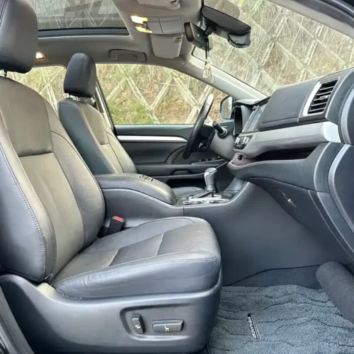 900x675_0_q87_c42_autohomecar__ChxpVmm7wjuAT5dkAAo3vz1kycY138.jpg.webp Used Toyota Highlander 2018 2.0T four-wheel drive luxury version 7 seats National V