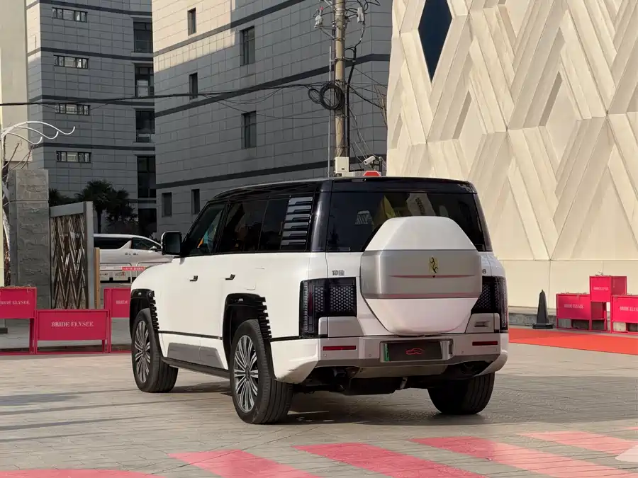 Used BYD Yangwang U8 2023 Deluxe Edition