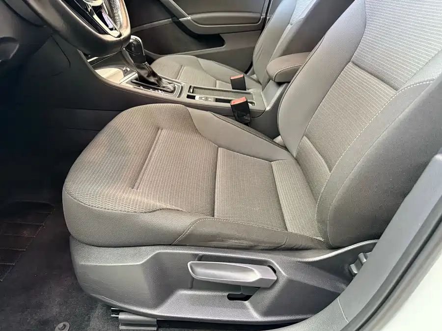 Used Golf 2017 230TSI automatic comfort million-unit commemorative edition