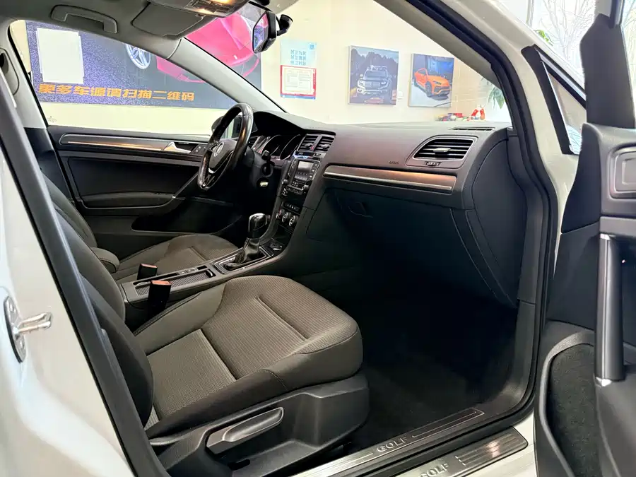 Used Golf 2017 230TSI automatic comfort million-unit commemorative edition