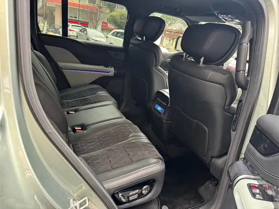 Used BYD Yangwang U8 2024 Off-Road Player Edition