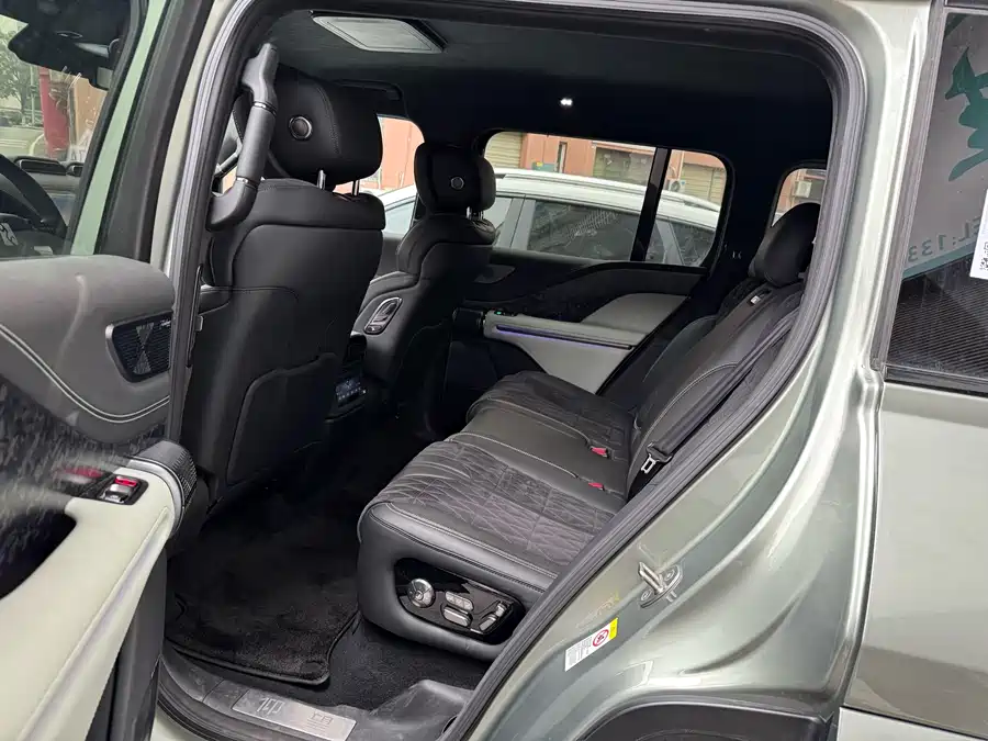 Used BYD Yangwang U8 2024 Off-Road Player Edition