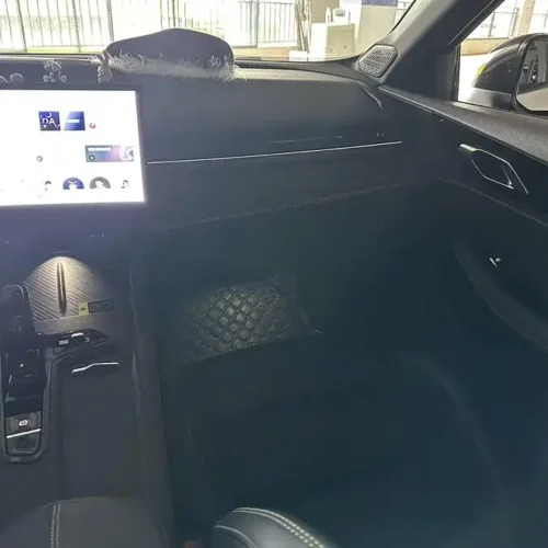 900x675_0_q87_c42_autohomecar__ChxpVmmEpYKAZ70mAAJe6kgpRNM103.jpg.webp Used Lynk & Co 03 2023 2.0TD DCT Plus