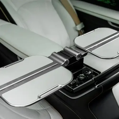 900x675_0_q87_c42_autohomecar__ChxpVmmFlFeAOsc5AAFTUJ2rzkc750.jpg.webp Used Zeekr 009 2024 Model Glory