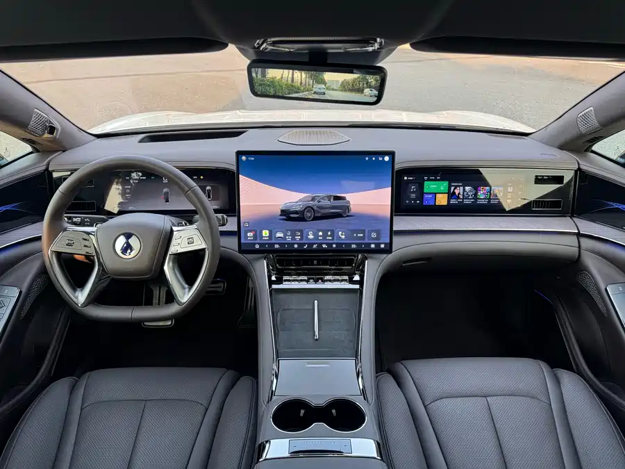 900x675_0_q87_c42_autohomecar__ChxpVmmFvbqAdo52AAlb4hMd4tg454.jpg.webp Used Denza Z9 2024 1100km four-wheel drive Ultra version