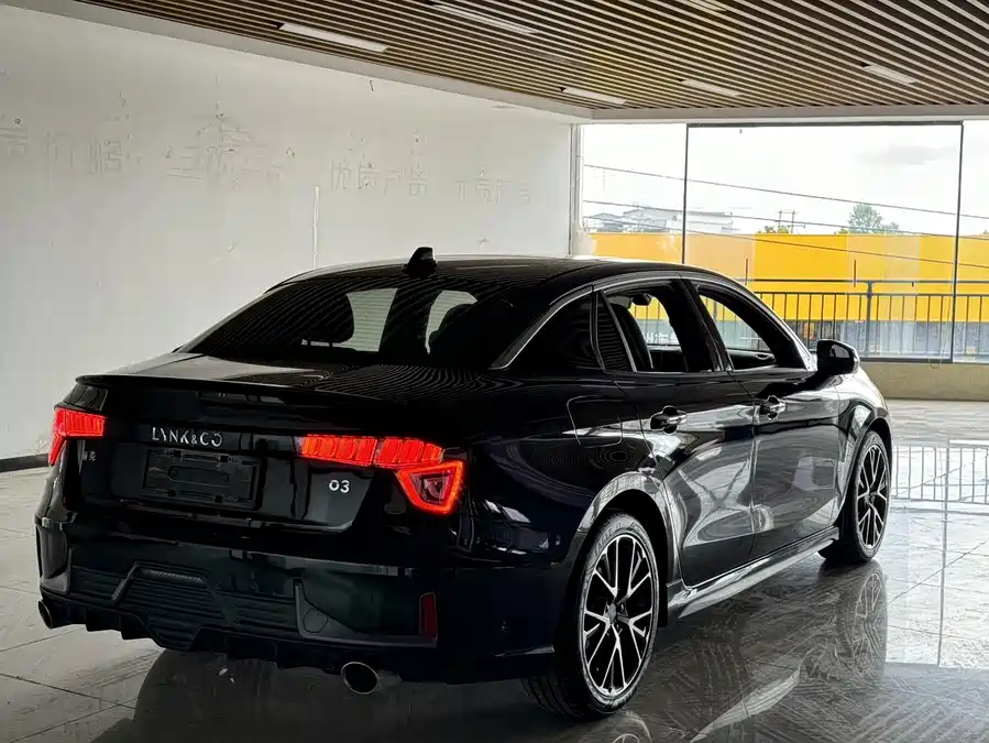 Used Lynk & Co 03 2019 1.5TD DCT Pro version National VI