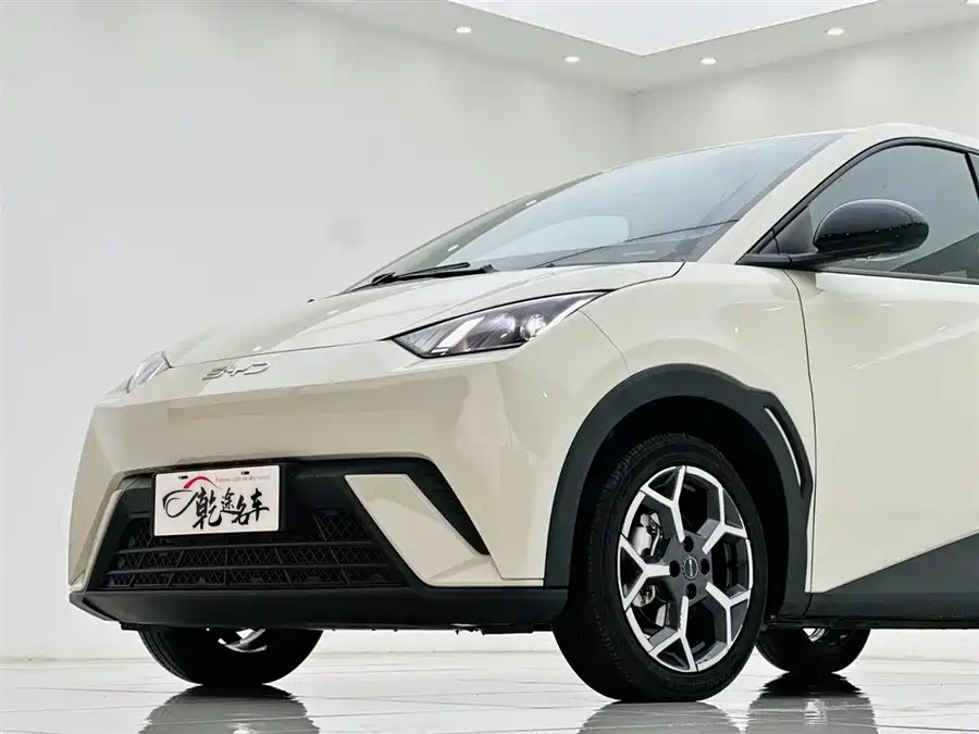 900x675_0_q87_c42_autohomecar__ChxpVmmIFZyAbAgOAAFljPY0AaQ698.jpg.webp Used BYD Seagull 2024 Honor Edition 405km Flying Edition