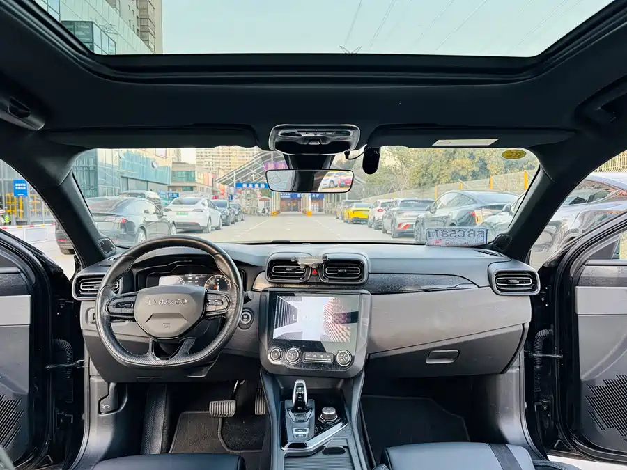 Used Lynk & Co 03 2022 1.5TD DCT Plus