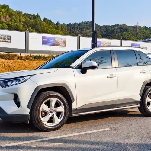 Used Toyota RAV4 Rongfang 2020 2.0L CVT two-wheel drive fashion version