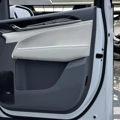 900x675_0_q87_c42_autohomecar__ChxpVmmJRtmAFM1bAAREj53sAgM437.jpg.webp Used Zeekr 009 2024 seven-seat aisle version four-wheel drive 108kWh