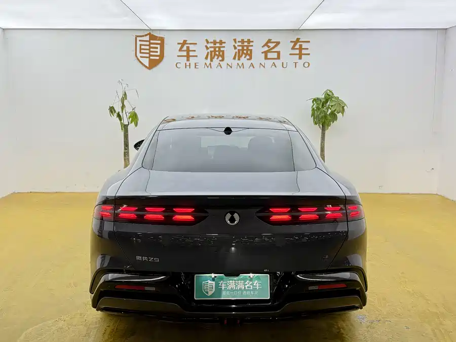 Used Denza Z9 2024 1100km four-wheel drive Ultra version