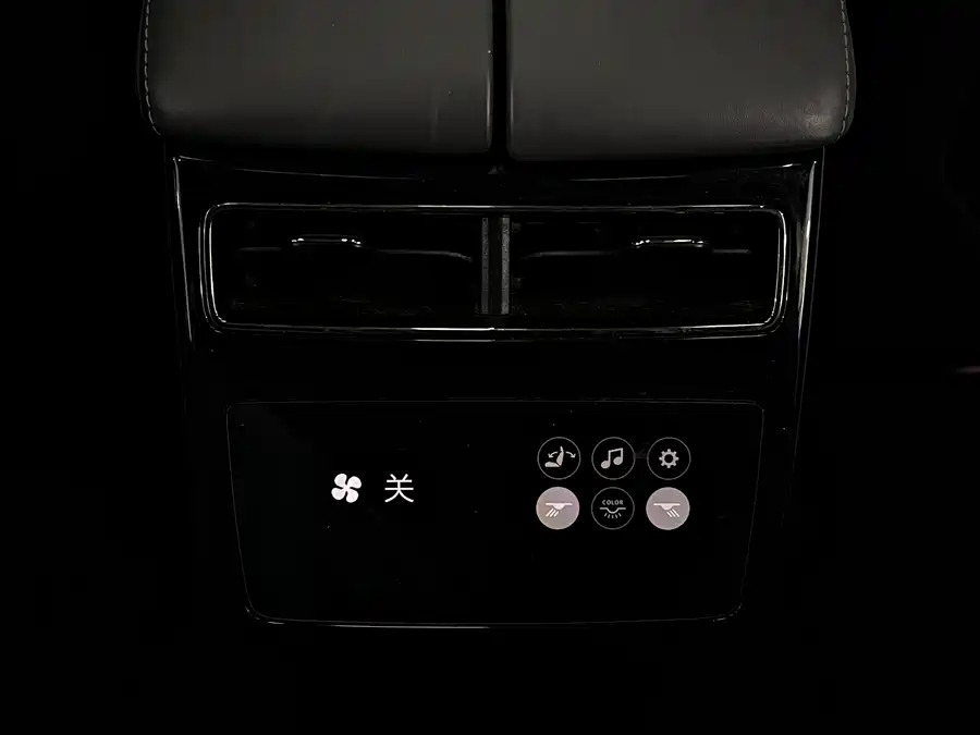 900x675_0_q87_c42_autohomecar__ChxpVmmMGs6AfQeMAAGcd0m8YOo297.jpg.webp Used Zeekr 001 2023 WE version 86kWh