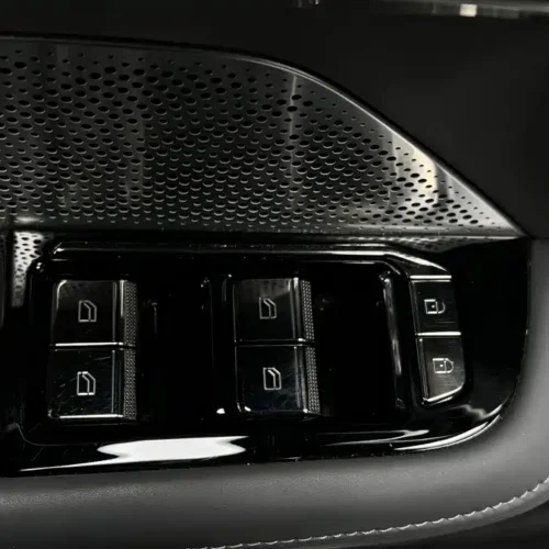900x675_0_q87_c42_autohomecar__ChxpVmmMGseAVv-9AATCZIynTGo288.jpg.webp Used Zeekr 001 2023 WE version 86kWh