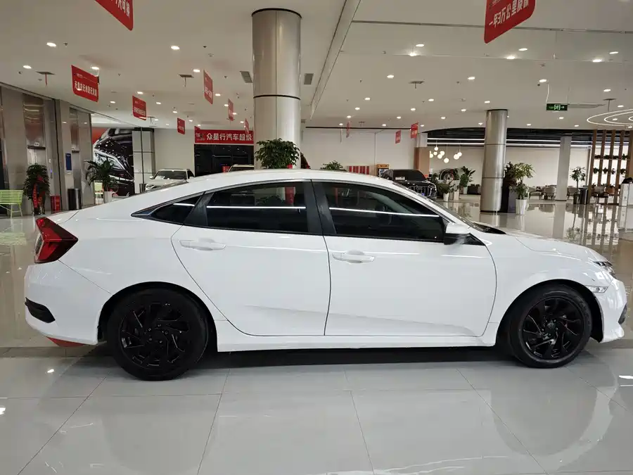 Used Honda Civic 2016 220TURBO CVT Deluxe Edition