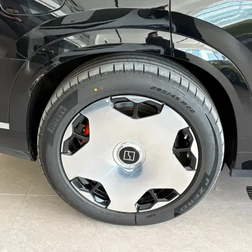 900x675_0_q87_c42_autohomecar__ChxpVmmNs3-AMMMDAAmdI5CQVJA212.jpg.webp Used Zeekr 9X 2025 Ultra Edition 70kWh