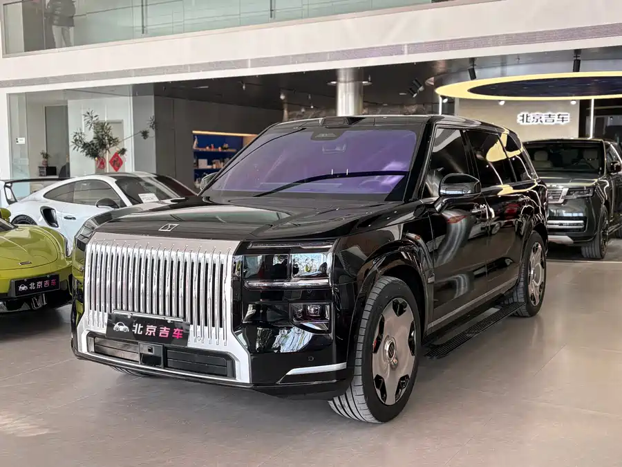 900x675_0_q87_c42_autohomecar__ChxpVmmNs3OATbafAAktuwQ-Ro912.jpg.webp Used Zeekr 9X 2025 Ultra Edition 70kWh