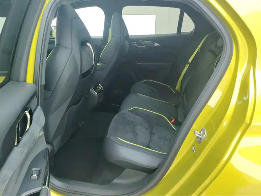 900x675_0_q87_c42_autohomecar__ChxpVmmNwdaAKsSmAAE34jF3efk820.jpg.webp Used Lynk & Co 03 2019 03+ 2.0TD Automatic Wind Control Edition