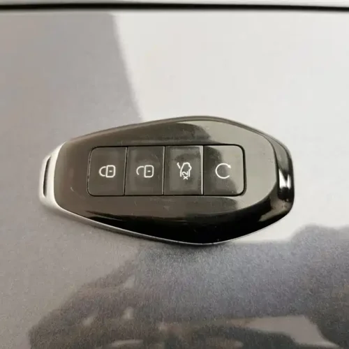 Used Denza Z9 2024 1100km four-wheel drive Max version