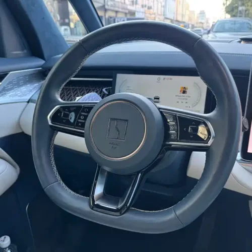 900x675_0_q87_c42_autohomecar__ChxpVmmUWQ2AHjQaAAZg1xpX-UE608.jpg.webp Used Zeekr 009 2022 facelift WE version