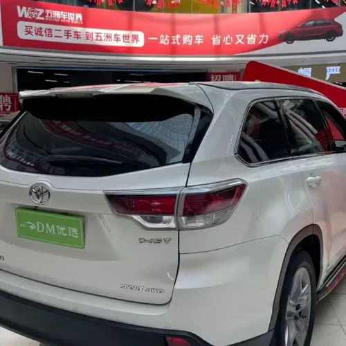 Used Toyota Highlander 2017 2.0T four-wheel drive luxury version 7 seats