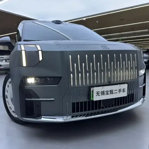 900x675_0_q87_c42_autohomecar__ChxpVmmhTJyAYNS8AARr3ZcT47Q597.jpg.webp Used Zeekr 009 2024 seven-seater aisle version 108kWh