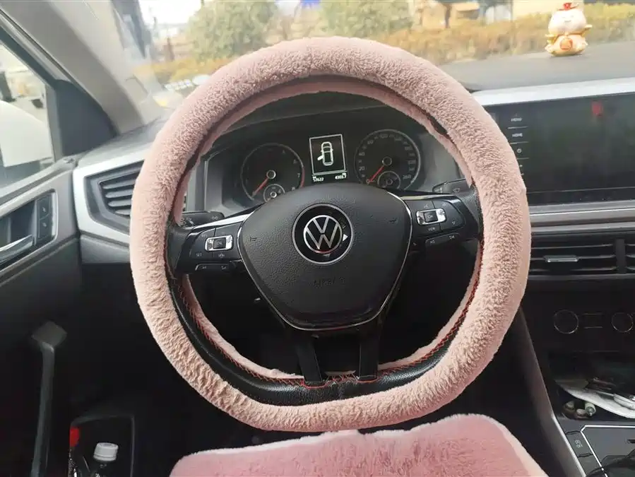 900x675_0_q87_c42_autohomecar__ChxpVmmhdcaALrjDAAHgvL_WNK8234.jpg.webp Used Volkswagen Polo 2021 Plus 1.5L Automatic Panoramic Enjoyment Edition