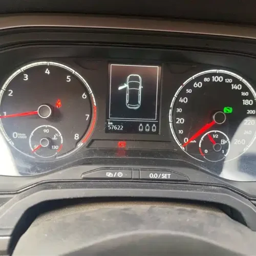 900x675_0_q87_c42_autohomecar__ChxpVmmhdcaATqWIAAG3avf6bks344.jpg.webp Used Volkswagen Polo 2021 Plus 1.5L Automatic Panoramic Enjoyment Edition