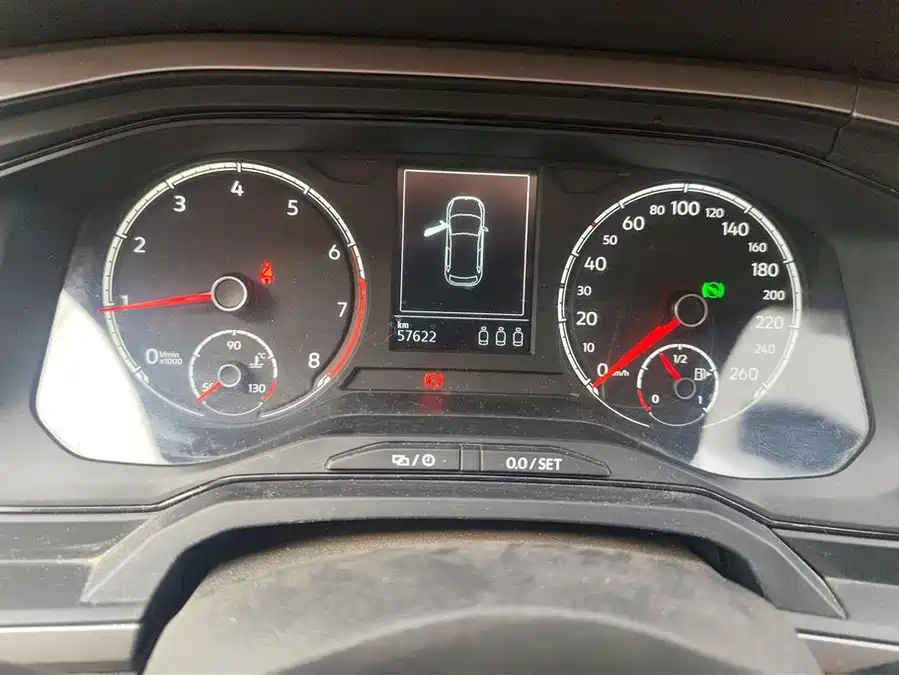 900x675_0_q87_c42_autohomecar__ChxpVmmhdcaATqWIAAG3avf6bks344.jpg.webp Used Volkswagen Polo 2021 Plus 1.5L Automatic Panoramic Enjoyment Edition