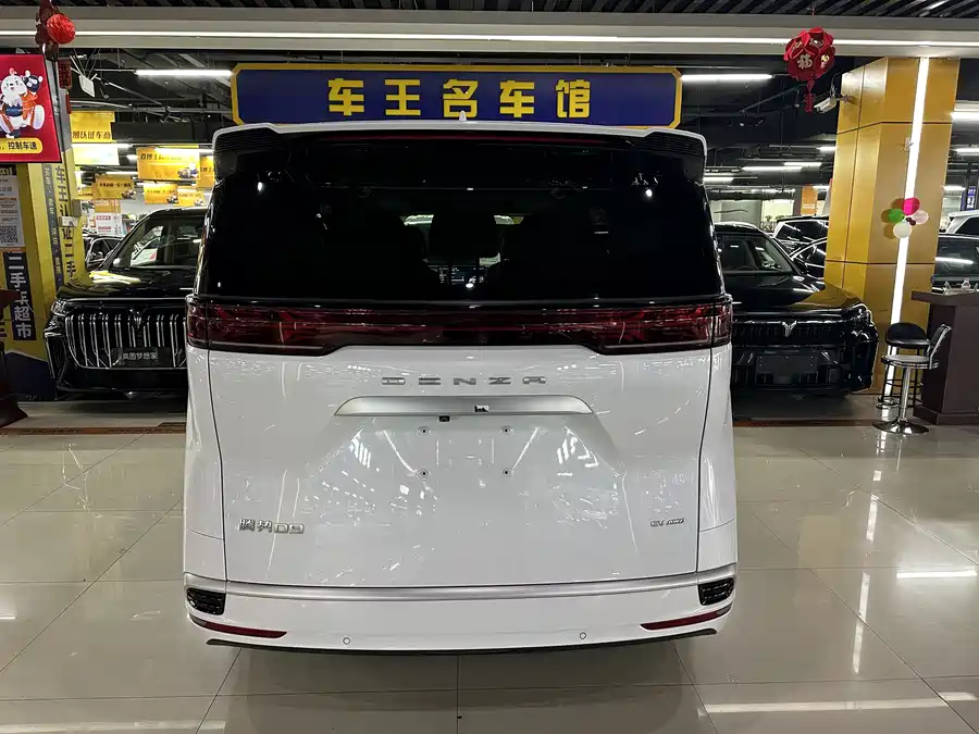 900x675_0_q87_c42_autohomecar__ChxpVmmhs82ARNSRAAaVgp6b_Lo796.jpg.webp Used Denza D9 2022 EV 600 four-wheel drive flagship model