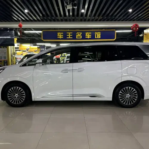 900x675_0_q87_c42_autohomecar__ChxpVmmhs8yAGbQqAAchiPMrCQM237.jpg.webp Used Denza D9 2022 EV 600 four-wheel drive flagship model