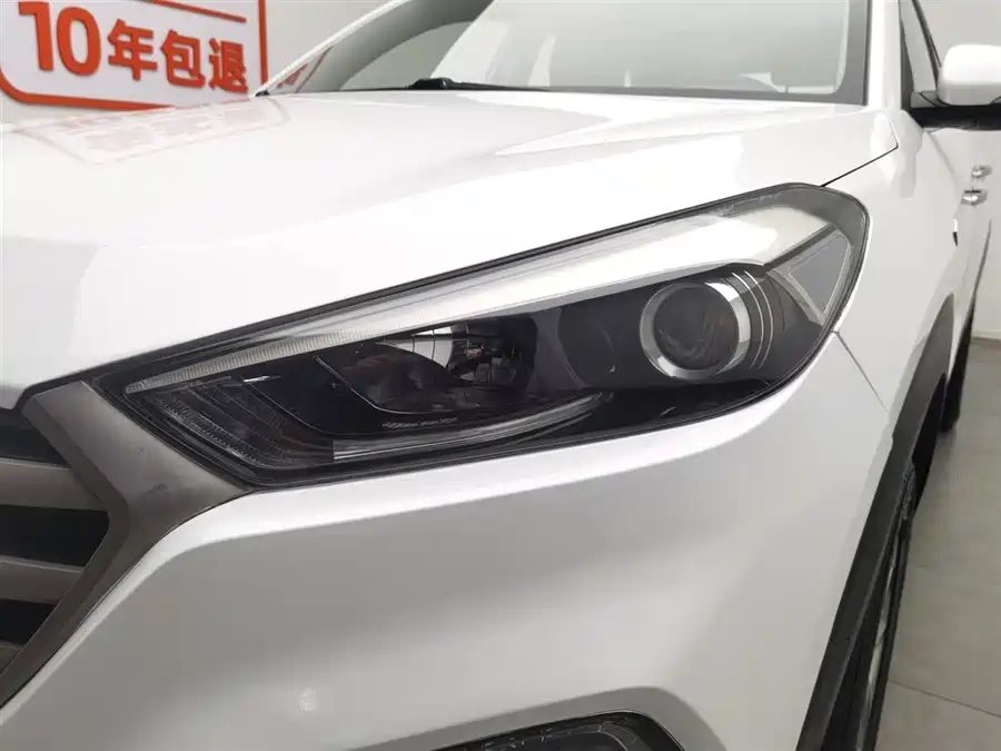 Used Hyundai Tucson 2018 1.6T dual-clutch two-wheel drive 15th anniversary special edition