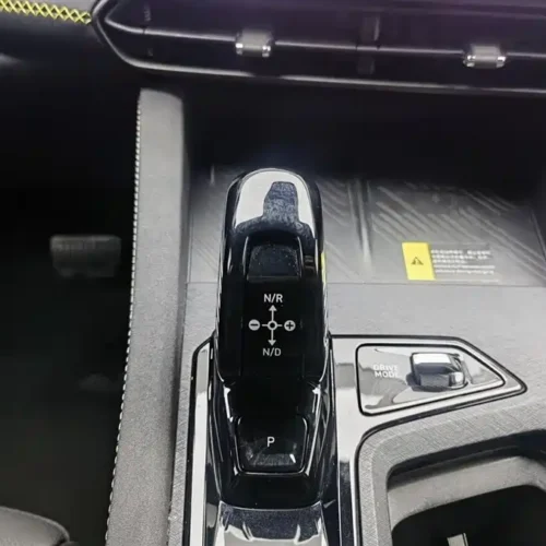 900x675_0_q87_c42_autohomecar__ChxpVmmmPE-ASk2_AAGDuXamVoY785.jpg.webp Used Lynk & Co 03 2023 2.0TD DCT Pro