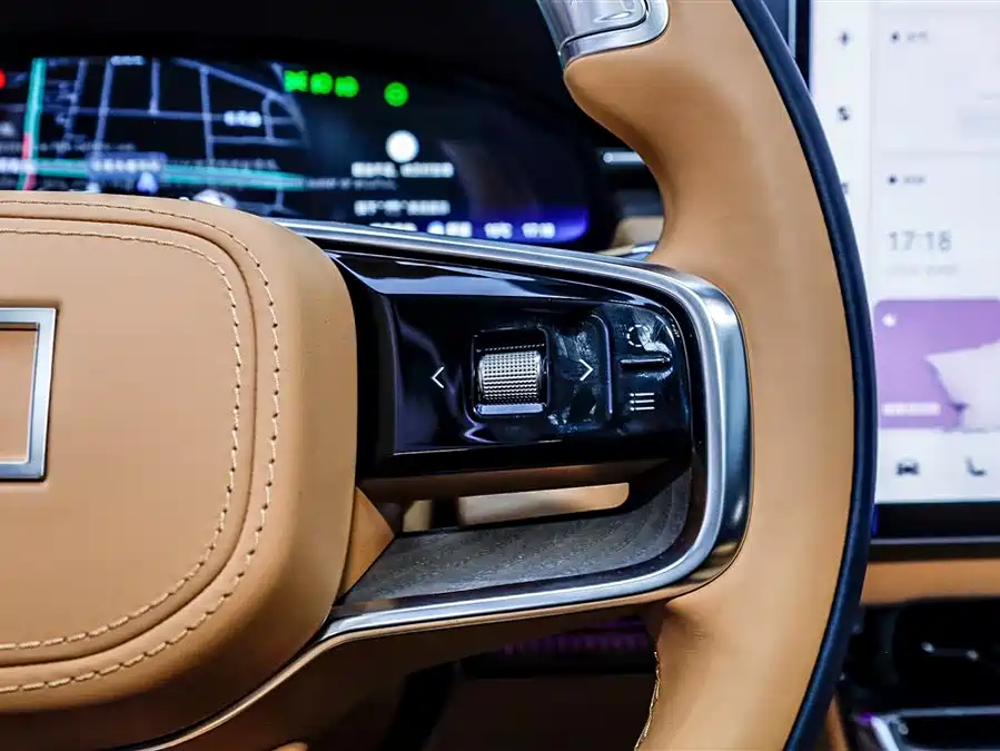 900x675_0_q87_c42_autohomecar__ChxpVmmmVU6AUuQiAAGbimqfQO4257.jpg.webp Used Zeekr 9X 2025 Hyper Edition 70kWh