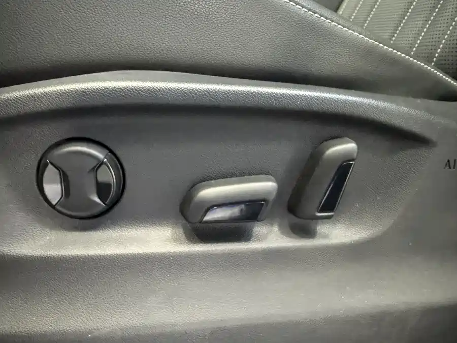 Used Volkswagen Tiguan L 2022 380TSI automatic four-wheel drive R-Line version 7 seats