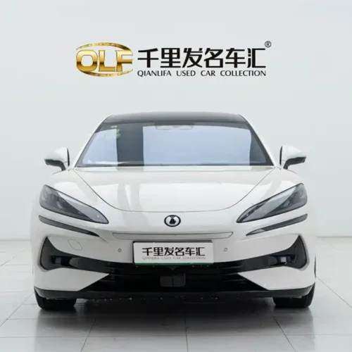 900x675_0_q87_c42_autohomecar__ChxpVmmn2gSAWlB0AADyt01Voi8014.jpg.webp Used Denza Z9 2024 1100km four-wheel drive Ultra version