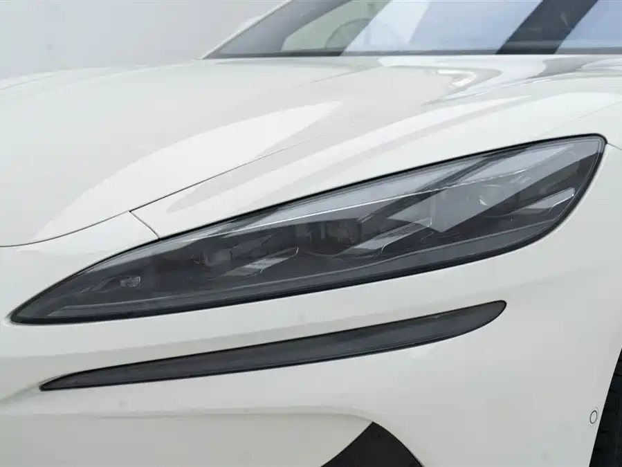 900x675_0_q87_c42_autohomecar__ChxpVmmn2iCAaN1cAADojoe5iS4246.jpg.webp Used Denza Z9 2024 1100km four-wheel drive Ultra version