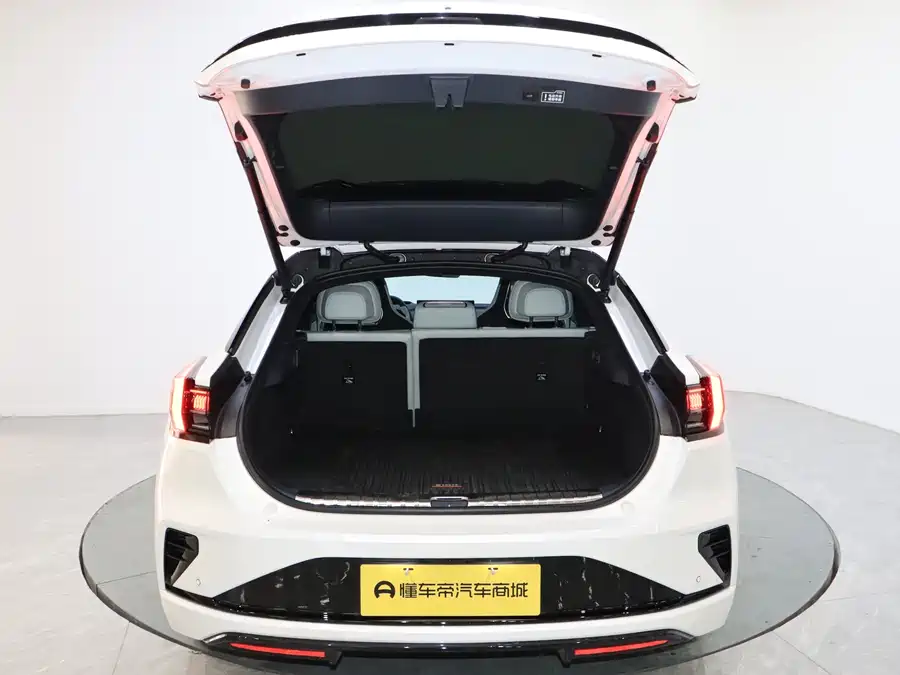 Used Zeekr 001 2026 103-degree four-wheel drive Ultra version