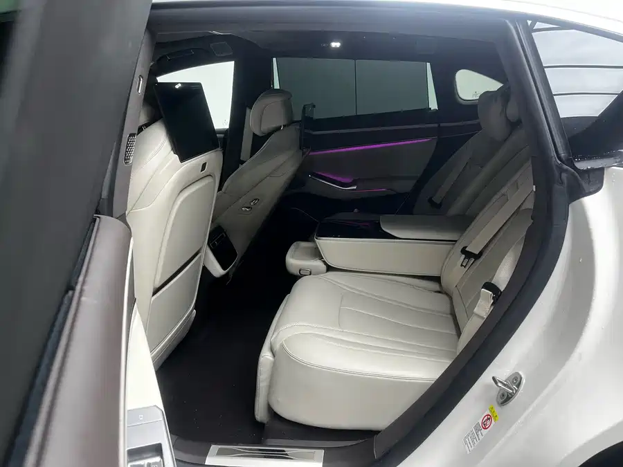 900x675_0_q87_c42_autohomecar__ChxpVmmnsECAXCDNAAaQrdvthZg366.jpg.webp Used Denza Z9 2024 1100km four-wheel drive Ultra version