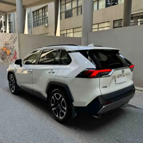 Used Toyota RAV4 Rongfang 2020 2.0L CVT four-wheel drive premium version