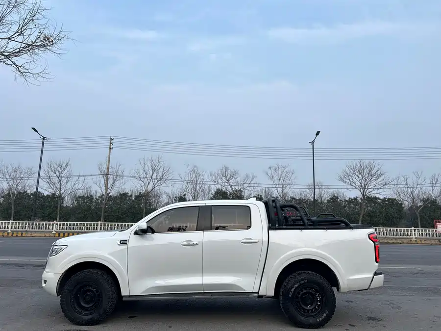 Used GWM Cannon 2019 2.0T automatic gasoline four-wheel drive comfort version GW4C20B
