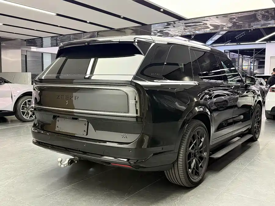 900x675_0_q87_c42_autohomecar__ChxpVmmqUoyAUCeMAAb2qBjYJSw431.jpg.webp Used Zeekr 9X 2025 Yao Black Edition 70kWh