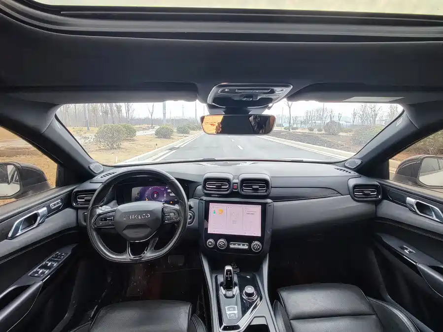 900x675_0_q87_c42_autohomecar__ChxpVmmqf0CAEZvyABURPykn-_g675.jpg.webp Used Lynk & Co 03 2022 2.0TD DCT Pro