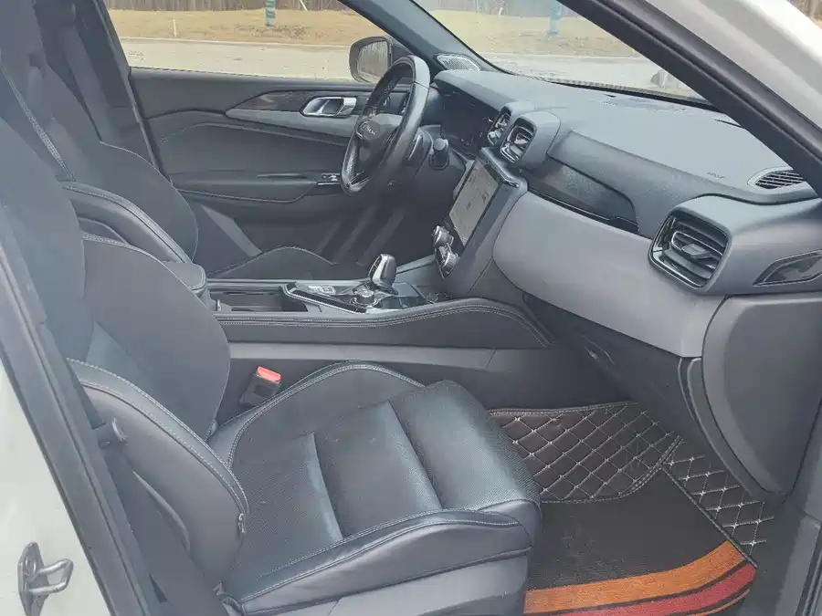 900x675_0_q87_c42_autohomecar__ChxpVmmqf0GAXFxrAAS2jlsuV_4811.jpg.webp Used Lynk & Co 03 2022 2.0TD DCT Pro