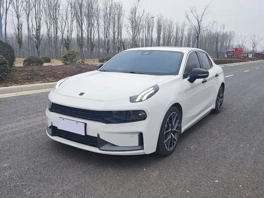 900x675_0_q87_c42_autohomecar__ChxpVmmqfz2AZ89bAAnZGfIWwyg720.jpg.webp Used Lynk & Co 03 2022 2.0TD DCT Pro