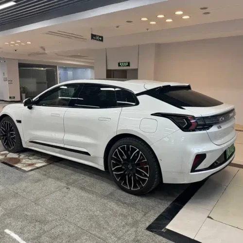 900x675_0_q87_c42_autohomecar__ChxpVmmrhsOAST0zAAlQhQoH-Io470.jpg.webp Used Zeekr 001 2025 YOU version 100kWh four-wheel drive