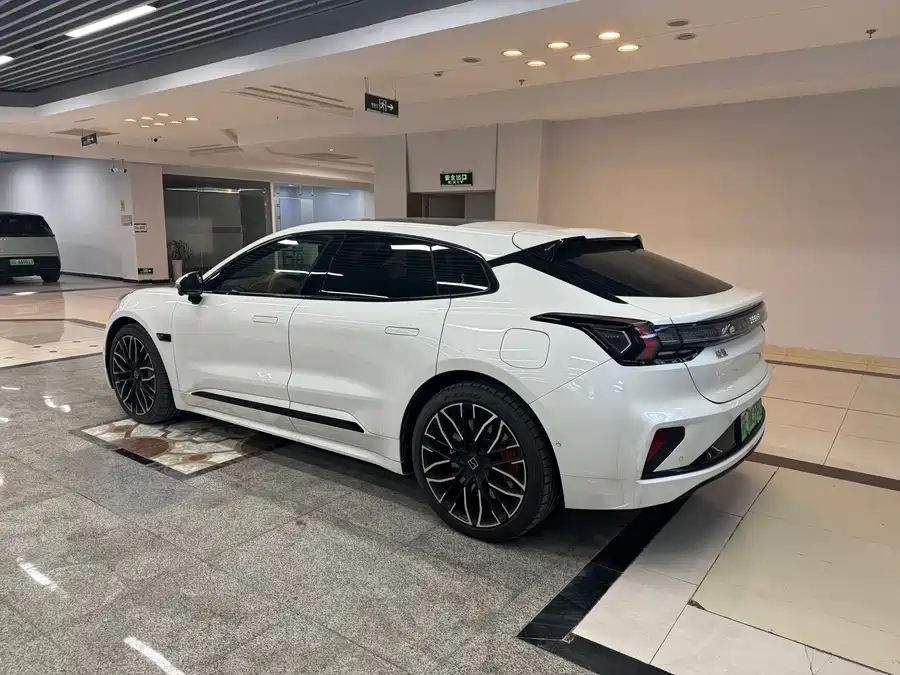 900x675_0_q87_c42_autohomecar__ChxpVmmrhsOAST0zAAlQhQoH-Io470.jpg.webp Used Zeekr 001 2025 YOU version 100kWh four-wheel drive