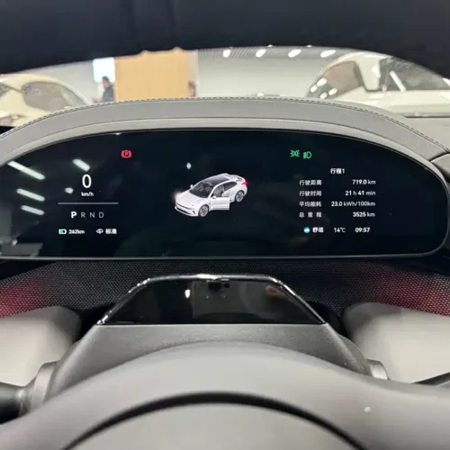 900x675_0_q87_c42_autohomecar__ChxpVmmrhsWANob5AAchrta0pxg638.jpg.webp Used Zeekr 001 2025 YOU version 100kWh four-wheel drive